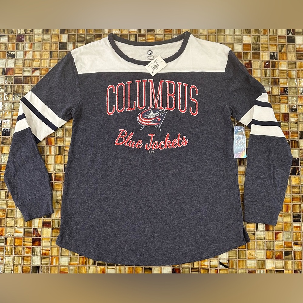 NWT Women’s Columbus Blue Jackets NHL Brand  Long Sleeve Shirt~Small~$30
